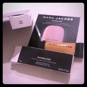 Marc Jacobs Shameless Foundation